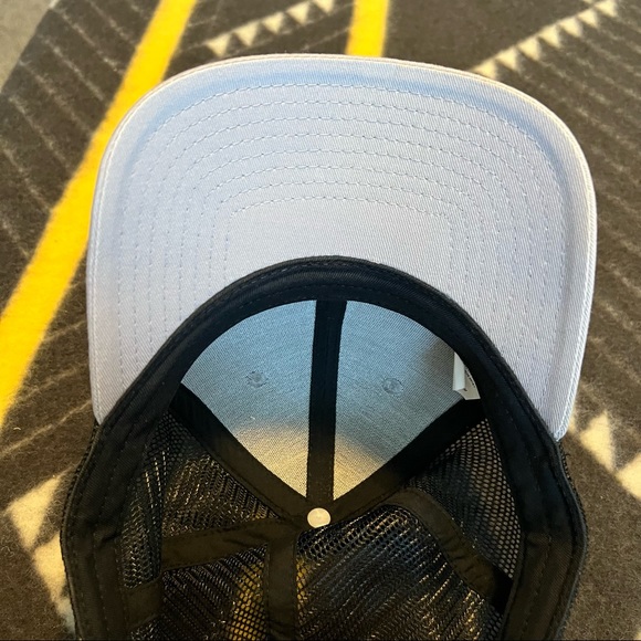 Madrone SnapBack Mesh Hat - Picture 14 of 15